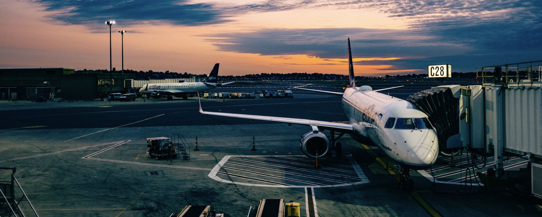 Airplanes on an airport