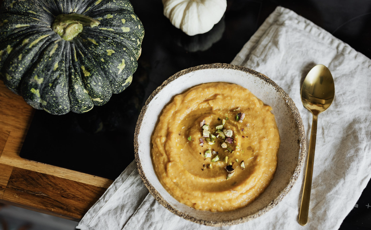 Есенна кремообразна супа. Изображение: Pexels - Karolina Grabowska
